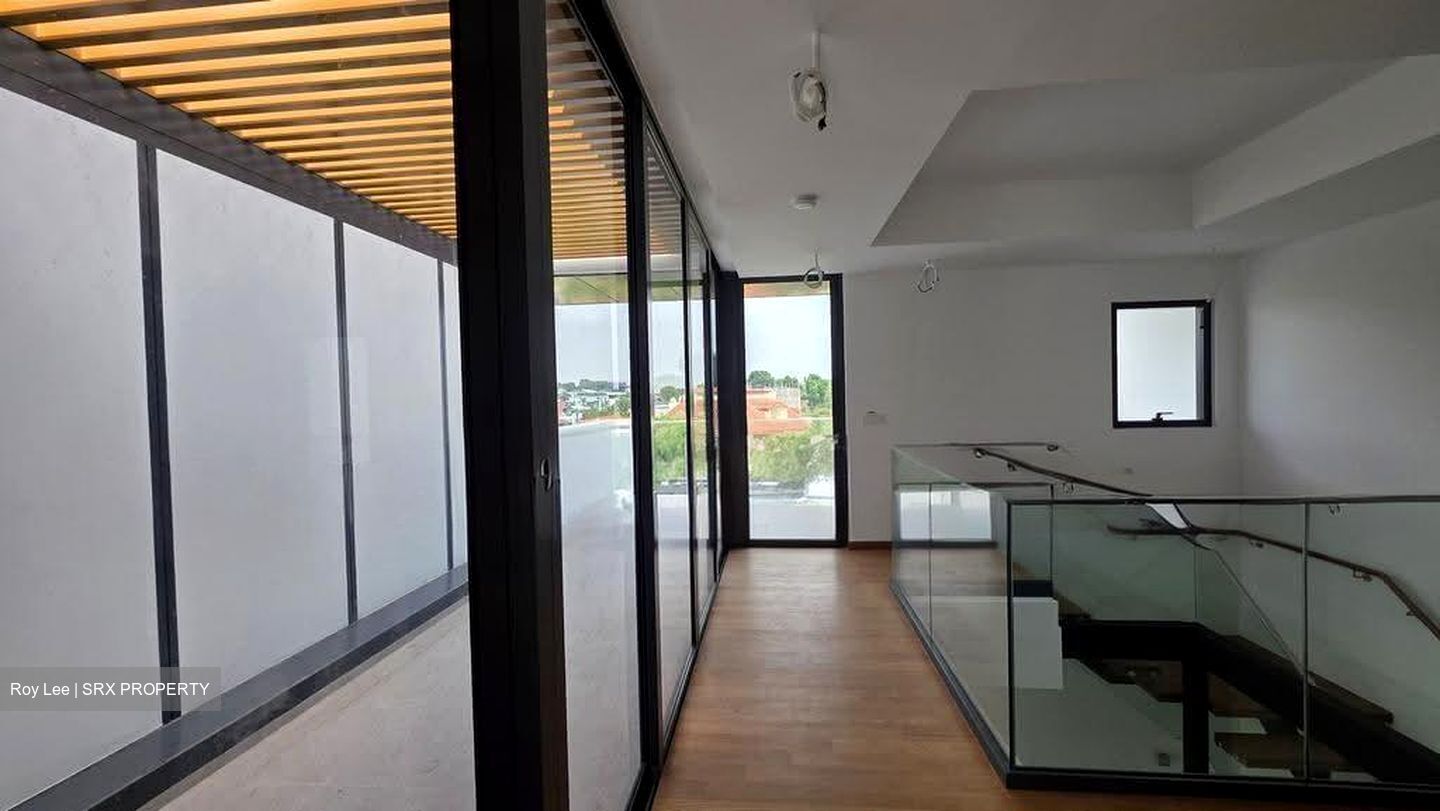 Seletar Hills Estate (D28), Terrace #609148221
